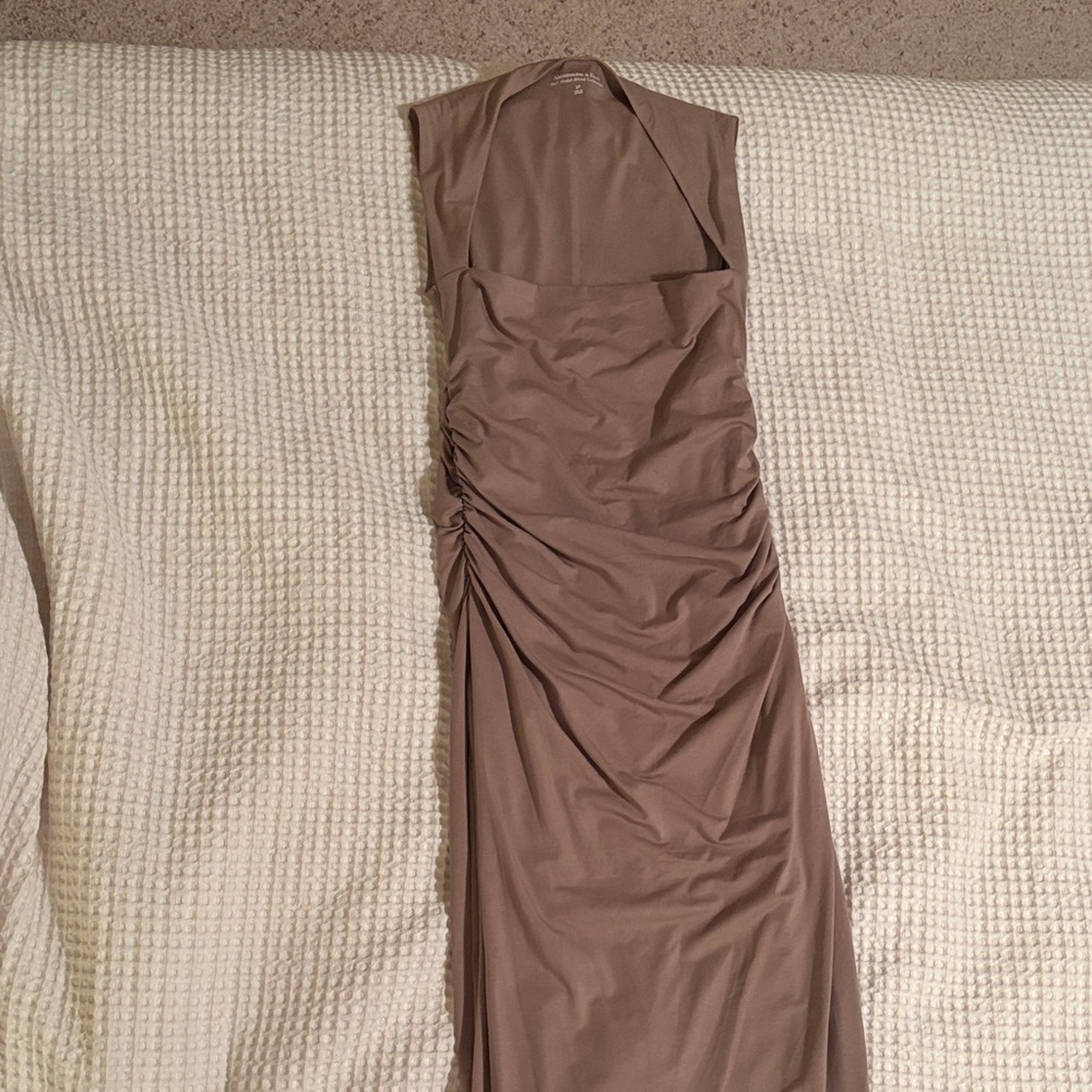 Abercrombie & Fitch A&F ava maxi dress - Picture 2 of 5